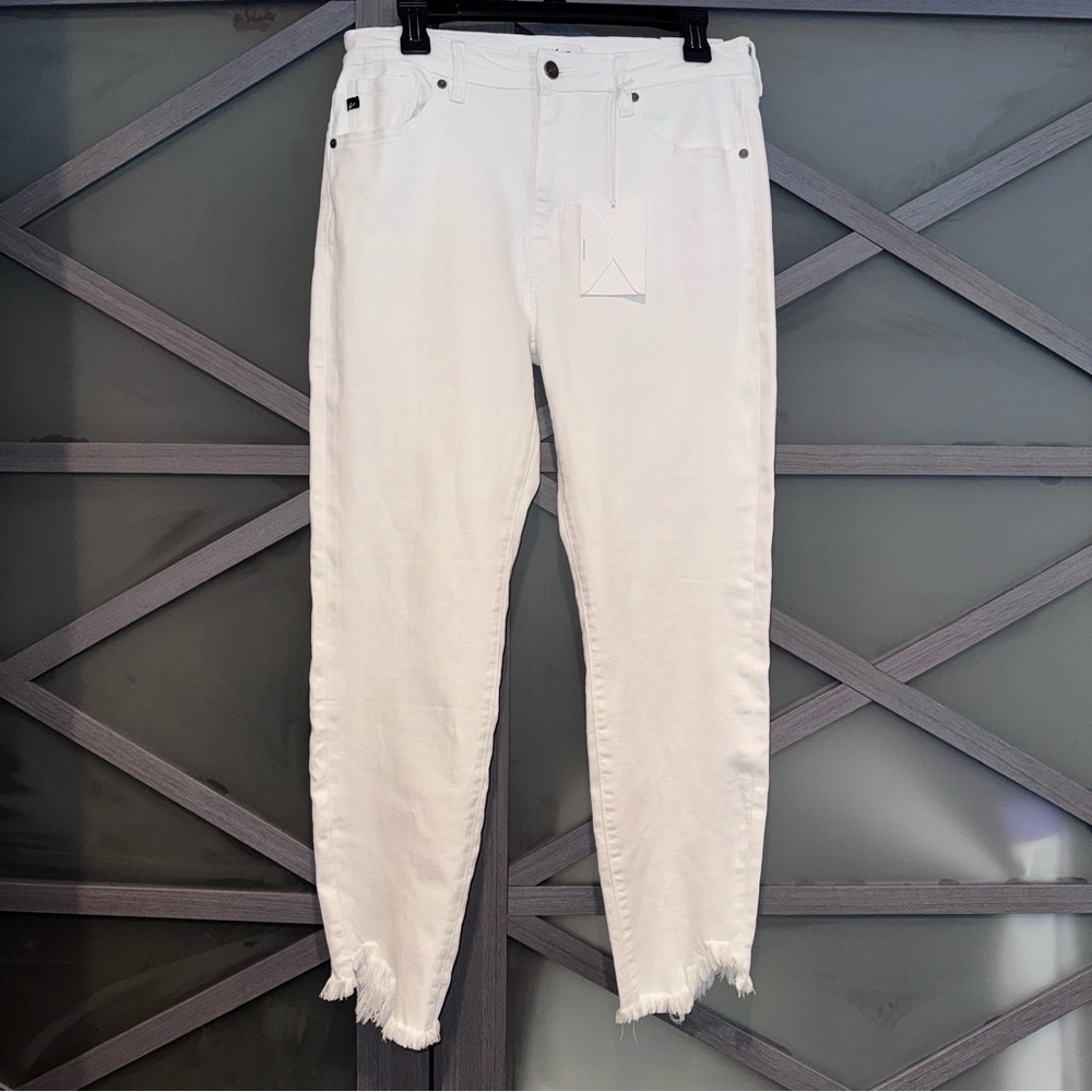 KanCan White High Rise Ankle Jeans With frayed Hem